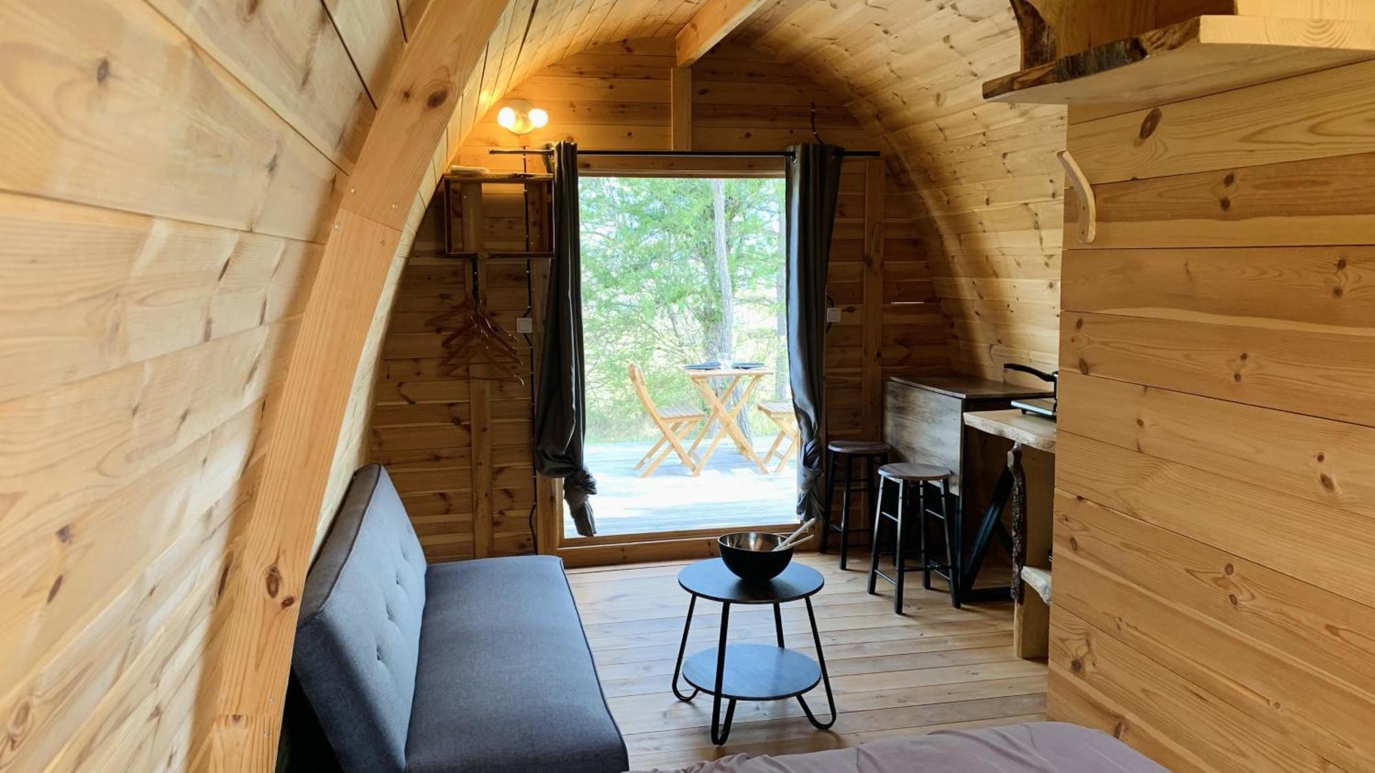 Camping Les Hauts De Rosans Exteriör bild